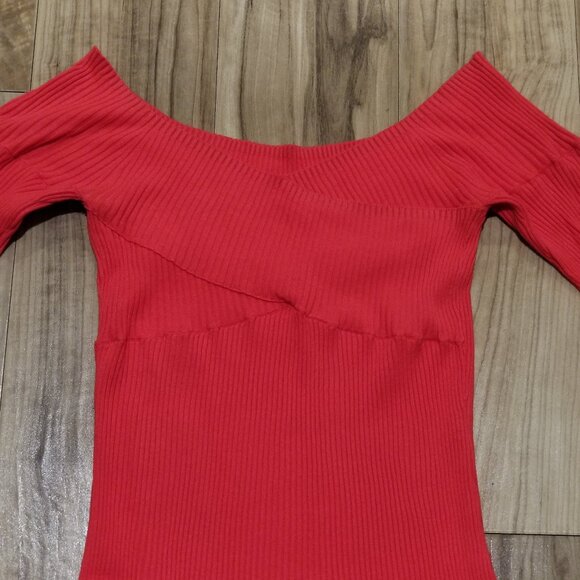 Milly L Red Ribbed Knit Off Shoulder Top Blouse - Picture 2 of 6